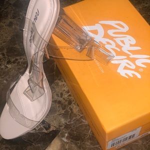 Clear chunky ankle style heel